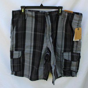 NWT Company 81 Cargo Black Plaid Shorts Sz 40